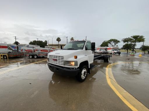 Used 2008 26 ' Cab and Chassis for sale