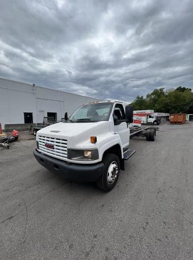 Used 2008 26 ' Cab and Chassis for sale
