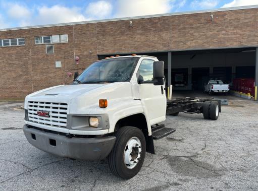 Used 2006 26 ' Cab and Chassis for sale