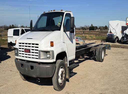 Used 2008 26 ' Cab and Chassis for sale