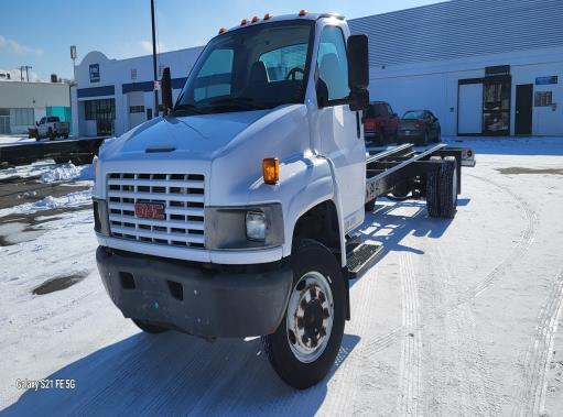 Used 2008 26 ' Cab and Chassis for sale