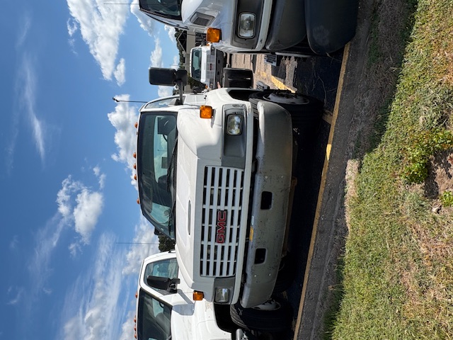 Used 2007 26 ' Cab and Chassis for sale
