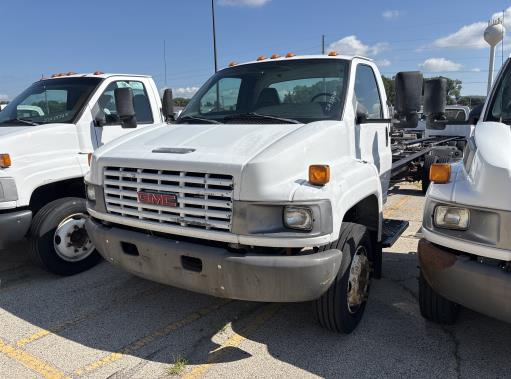 Used 2006 26 ' Cab and Chassis for sale