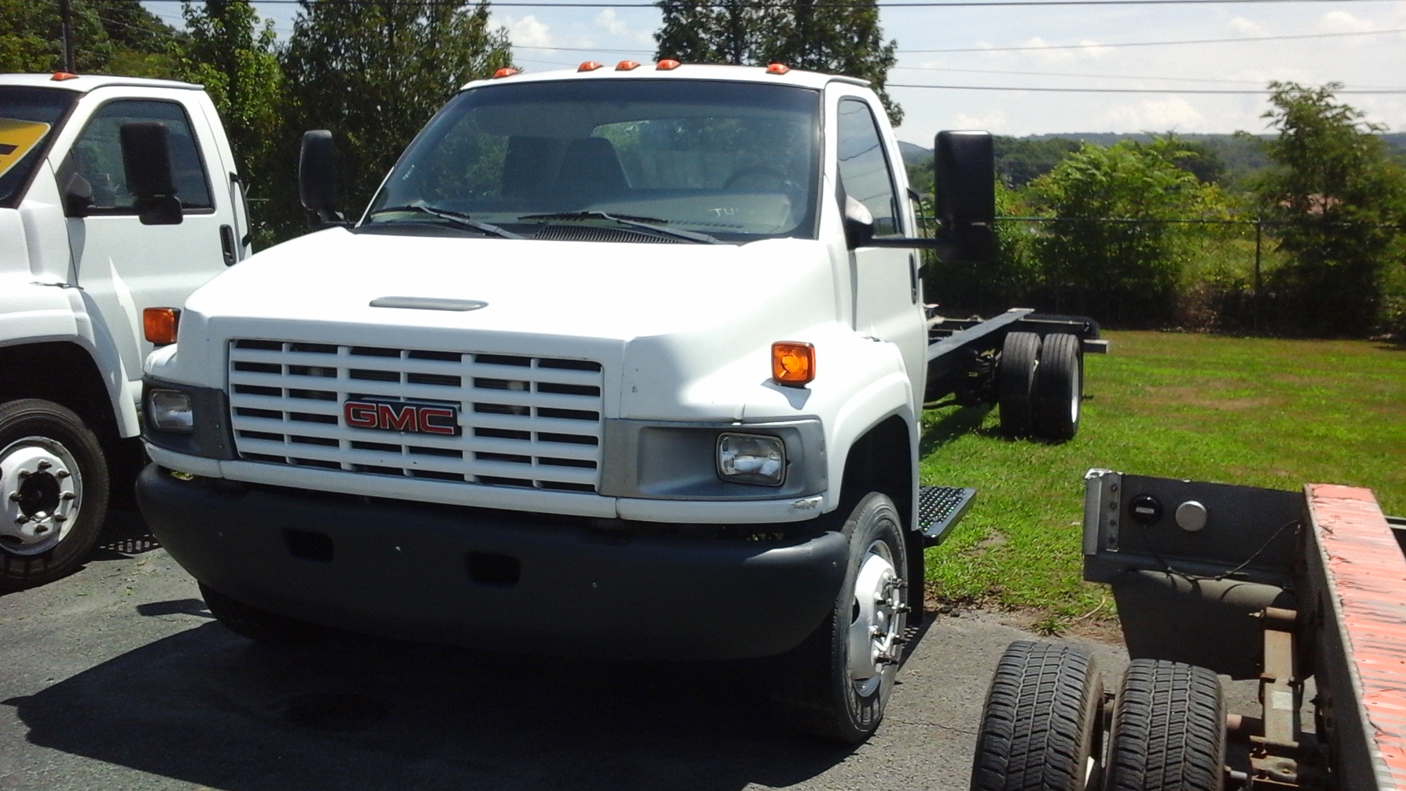 Used 2007 26 ' Cab and Chassis for sale