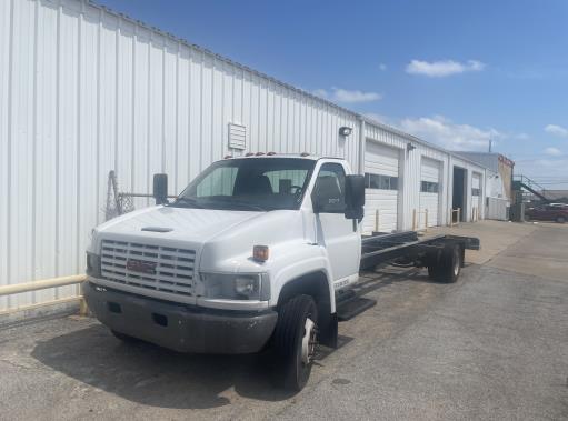 Used 2007 26 ' Cab and Chassis for sale