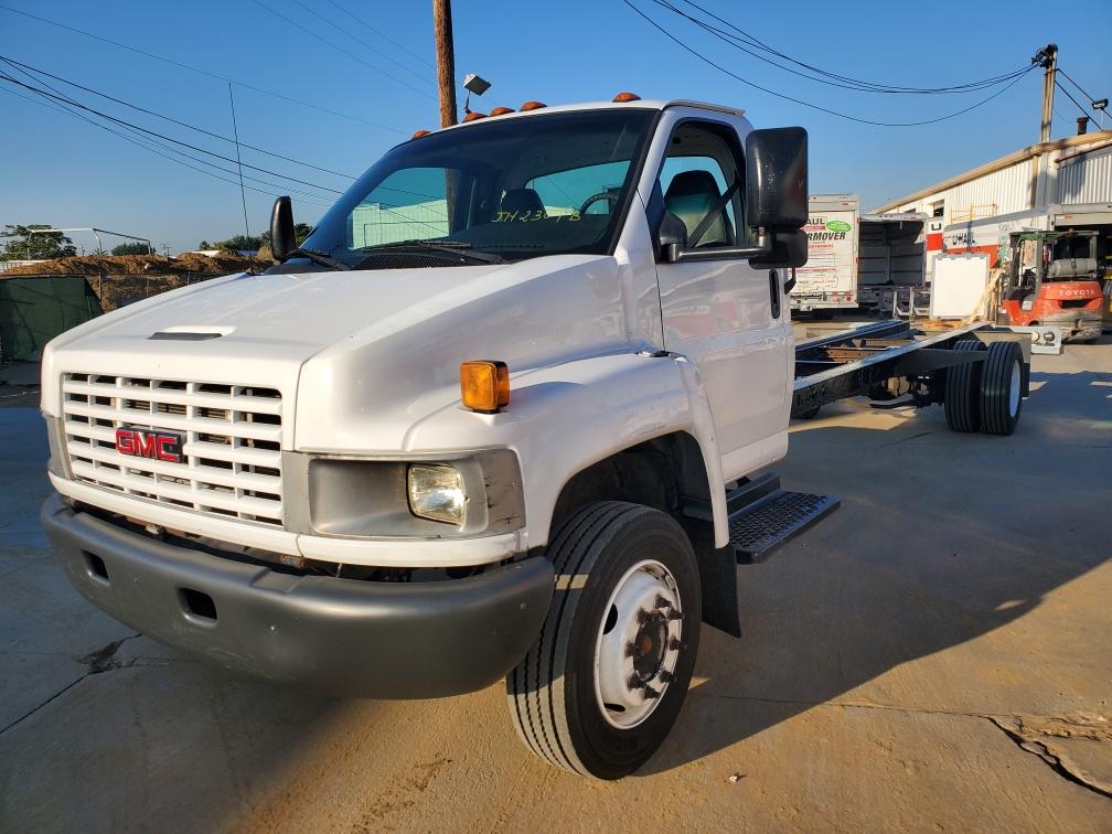 Used 2008 26 ' Cab and Chassis for sale