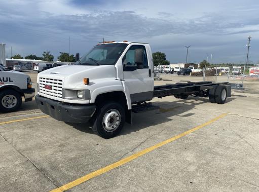 Cabina y chasis 2006 de 26 ft usados para la venta