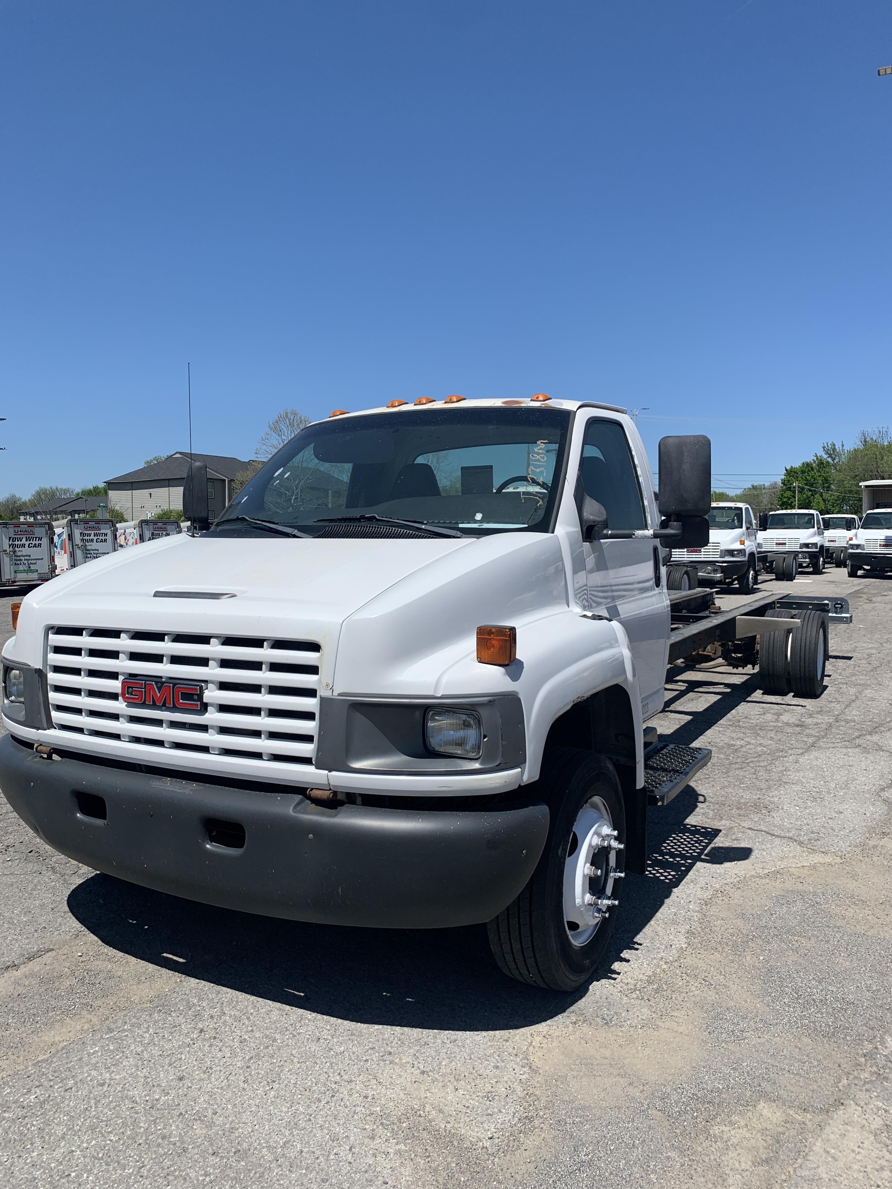 Used 2006 26 ' Cab and Chassis for sale