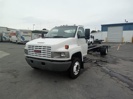 Used 2008 26 ' Cab and Chassis for sale
