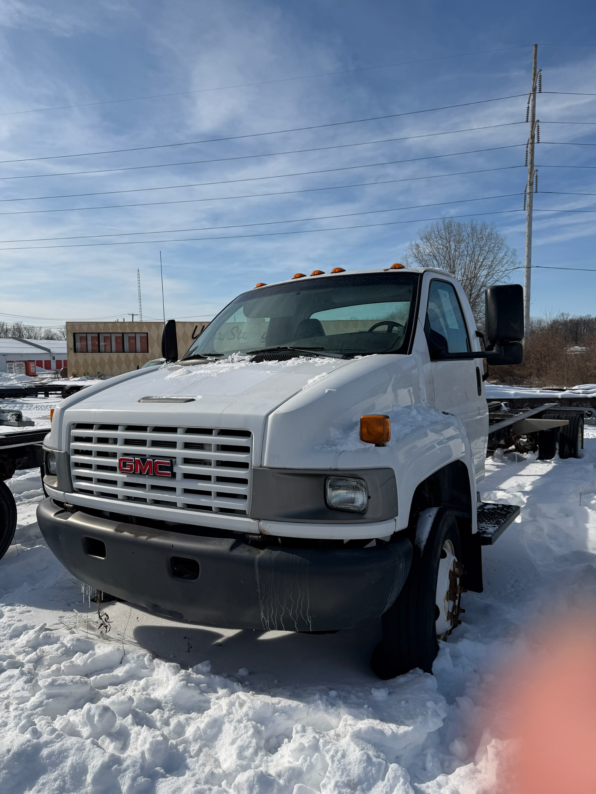 Used 2008 26 ' Cab and Chassis for sale