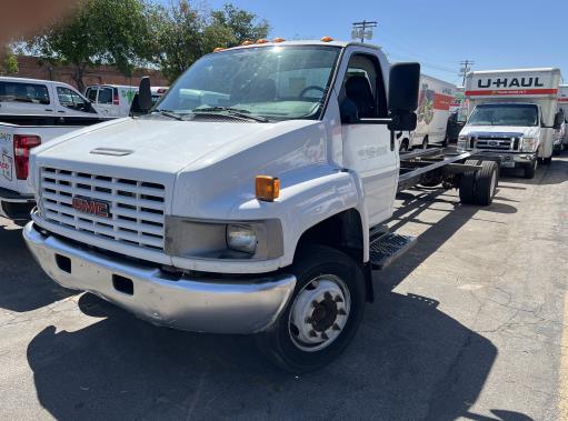 Used 2008 26 ' Cab and Chassis for sale