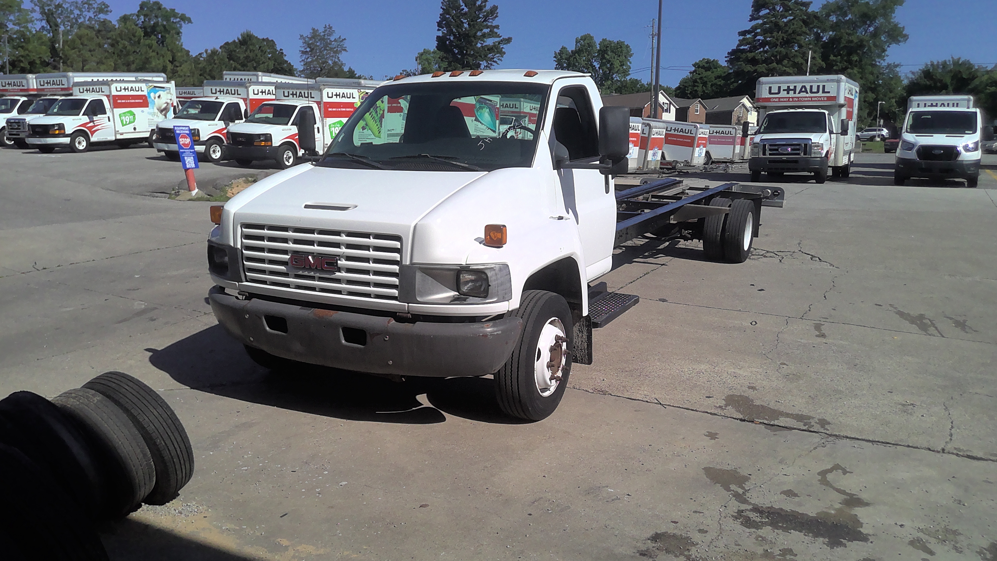 Used 2008 26 ' Cab and Chassis for sale