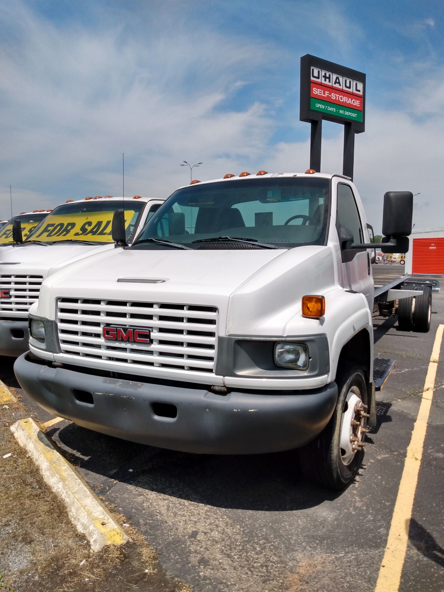 2006 GMC 5500 Cab and Chassis for Sale in Muskogee, OK 74403 UHaul Truck Sales