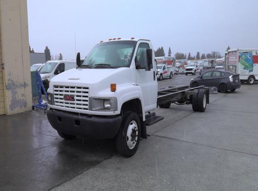 Used 2008 26 ' Cab and Chassis for sale