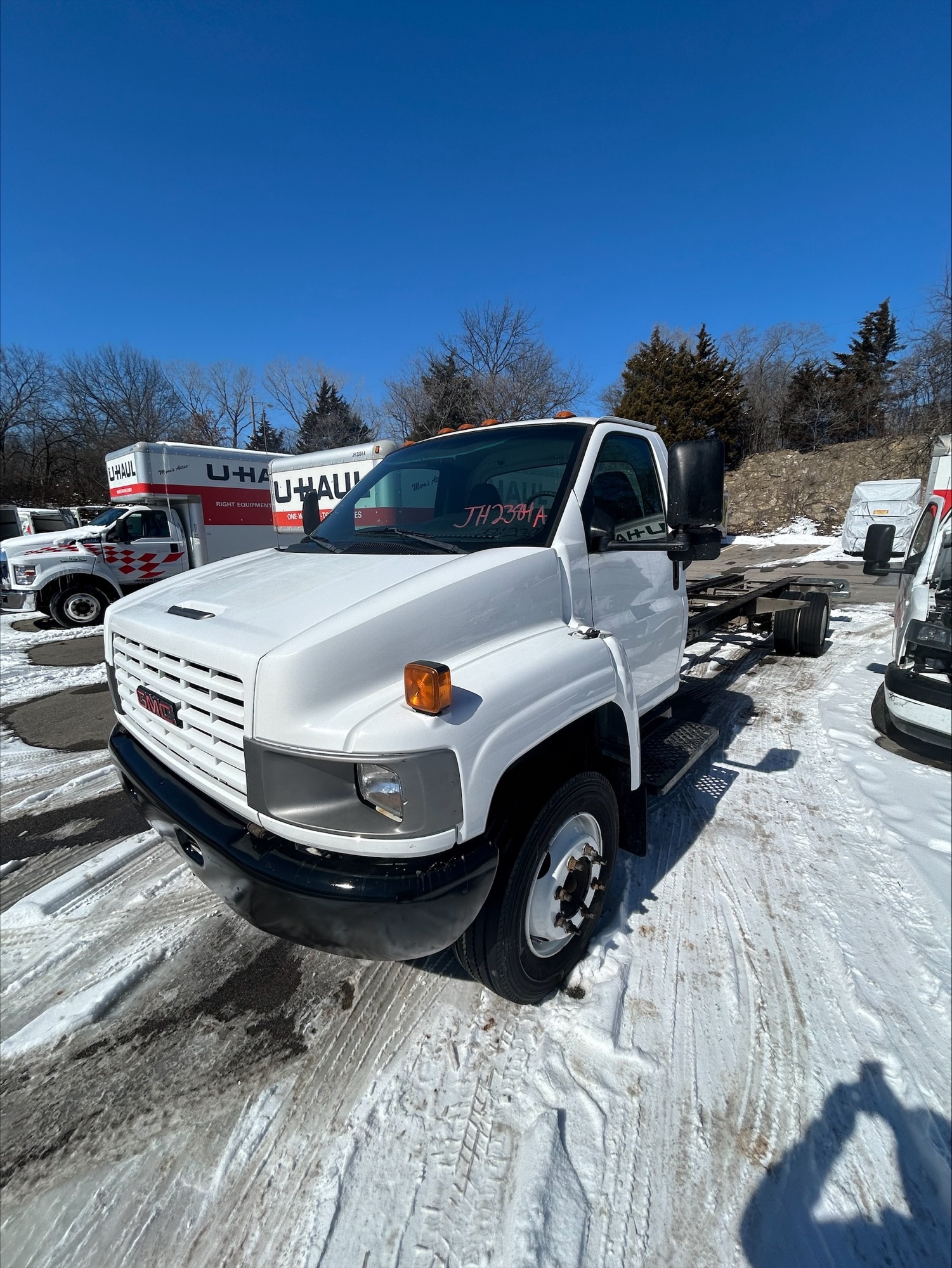 Used 2007 26 ' Cab and Chassis for sale
