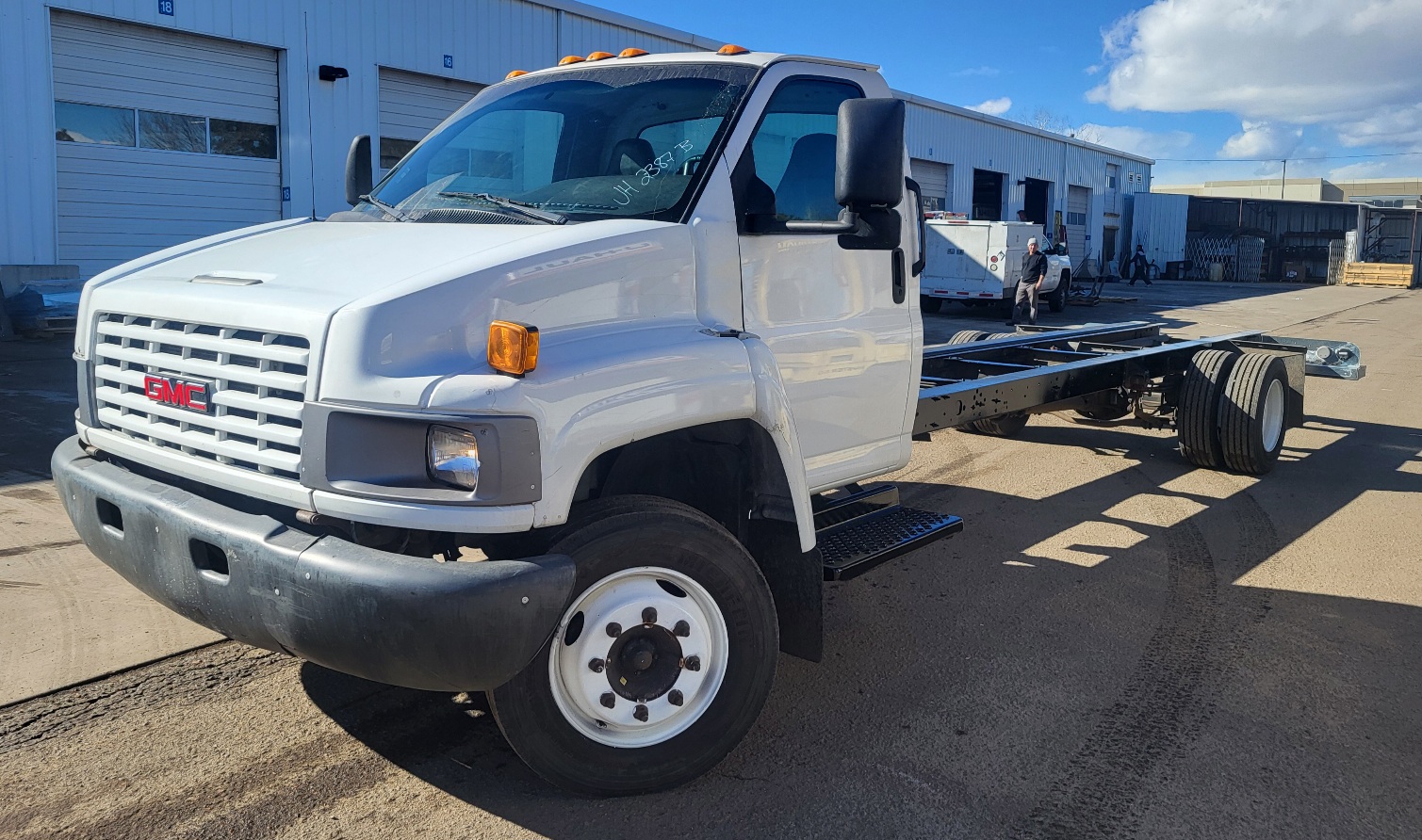 Used 2008 26 ' Cab and Chassis for sale