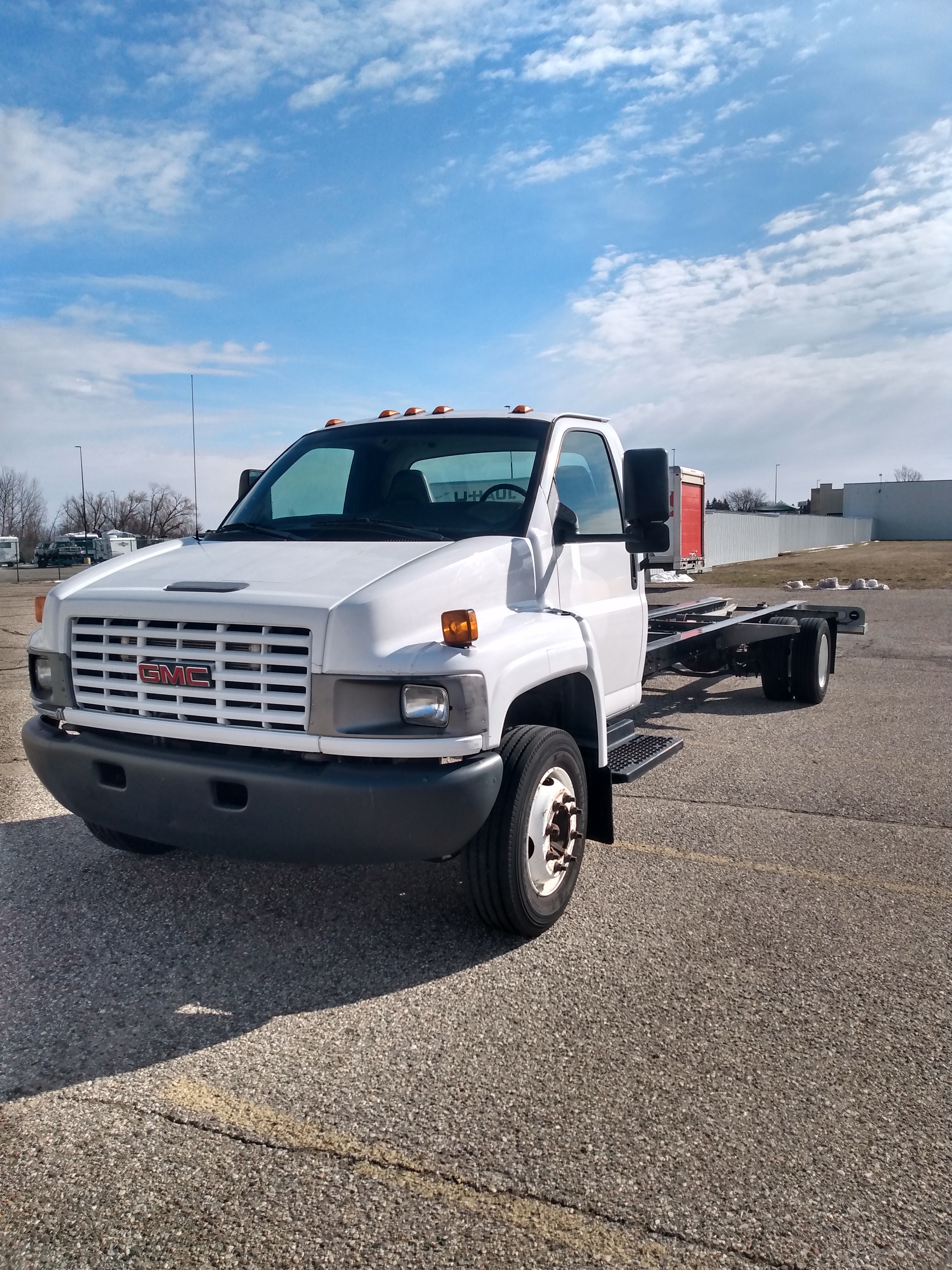 Used 2008 26 ' Cab and Chassis for sale