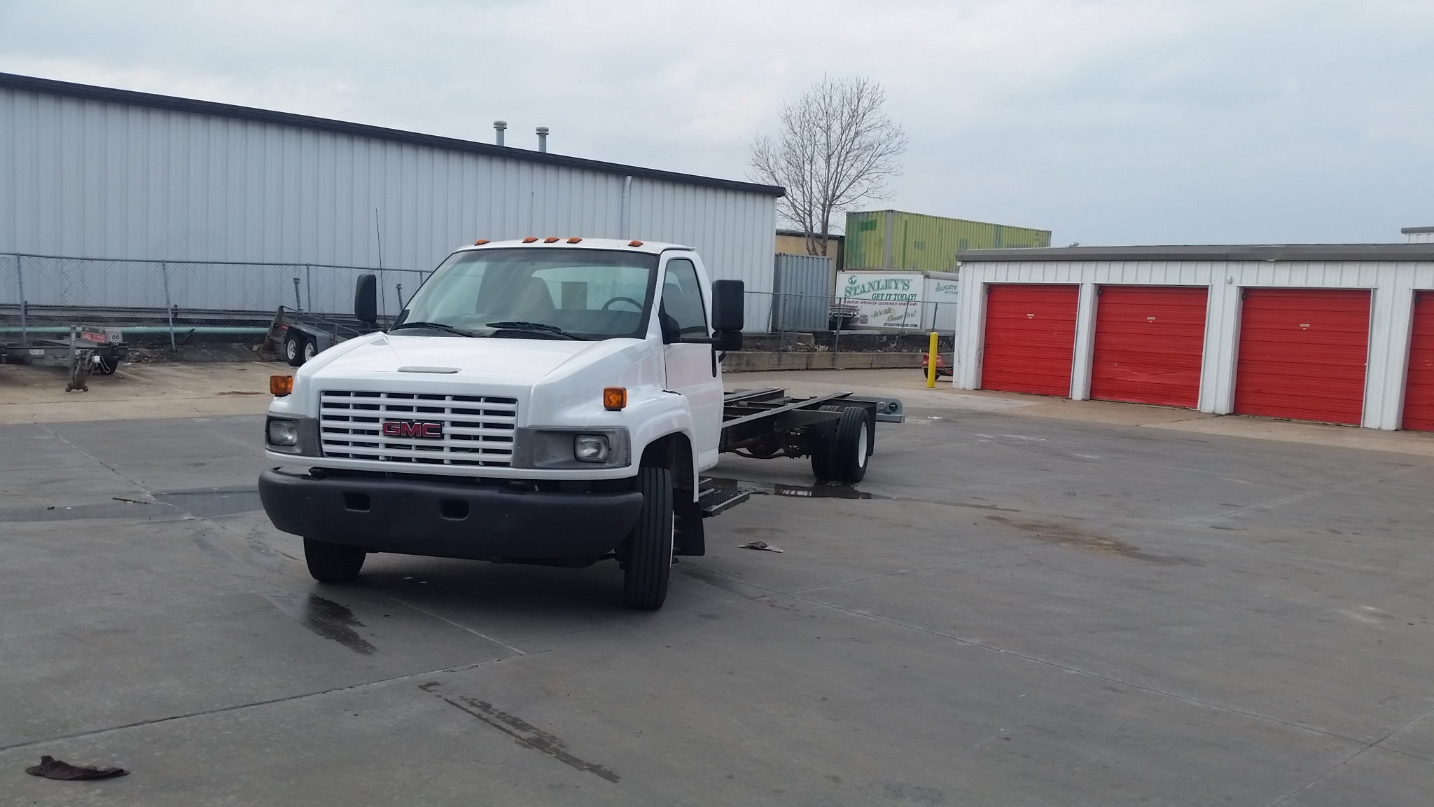 2005 GMC 5500 Cab and Chassis for Sale in Springdale, AR 72764 UHaul