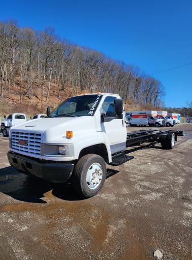 Used 2006 26 ' Cab and Chassis for sale