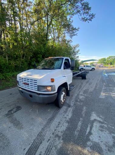 Used 2006 26 ' Cab and Chassis for sale