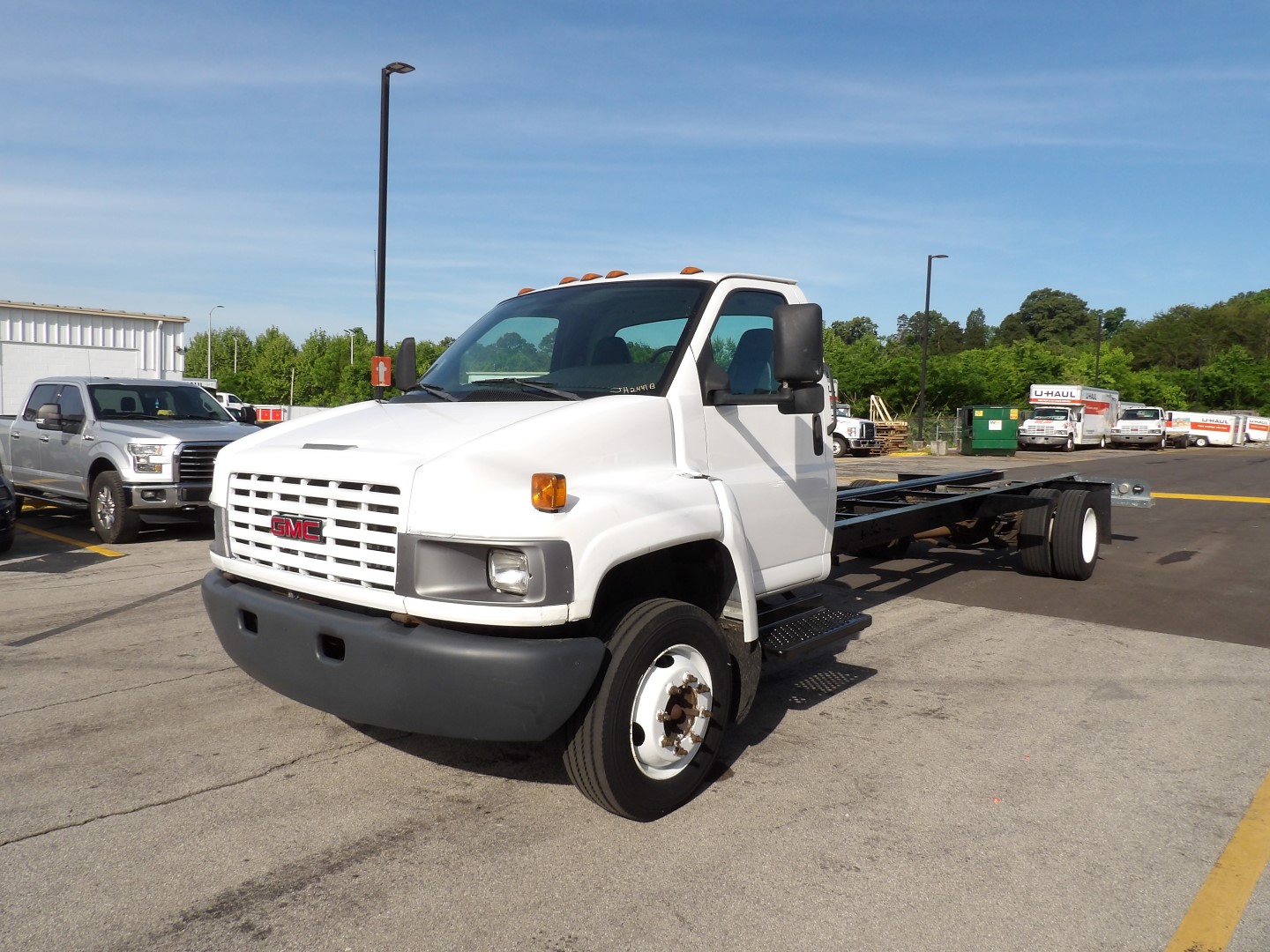 UHaul Box Trucks for Sale in Alcoa, TN at Kargo Repair Center of Knoxville