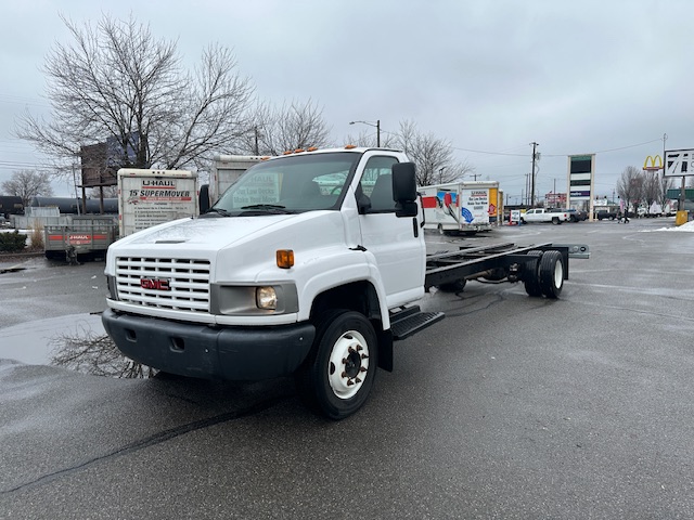 Used 2007 26 ' Cab and Chassis for sale