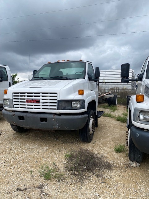 Used 2008 26 ' Cab and Chassis for sale