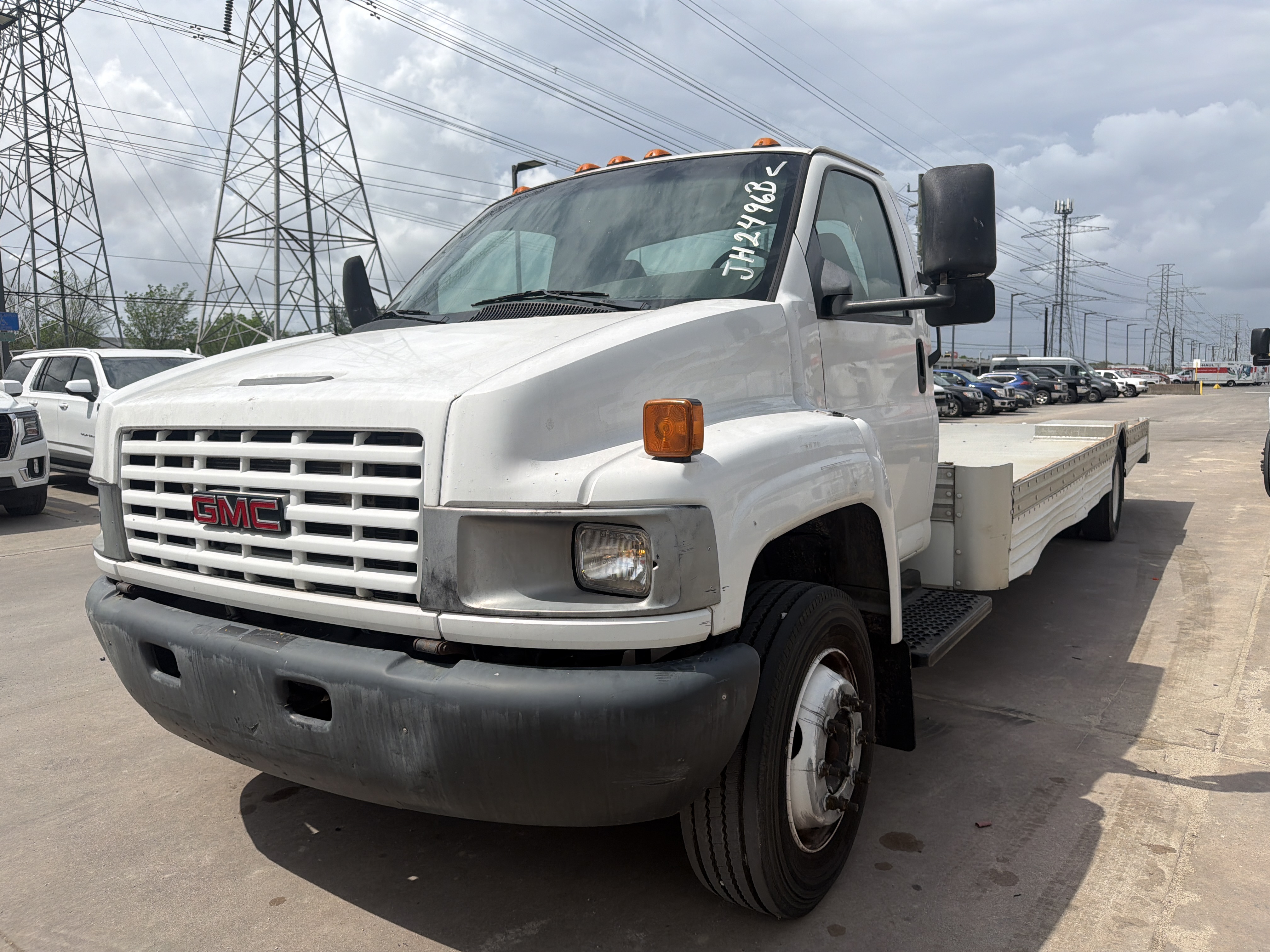 Used 2008 26 ' Cab and Chassis for sale