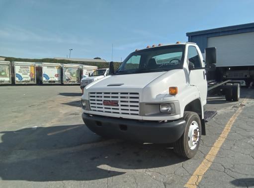 Used 2007 26 ' Cab and Chassis for sale