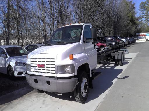 Used 2008 26 ' Cab and Chassis for sale