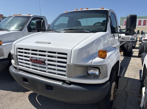Used 2008 26 ' Cab and Chassis for sale