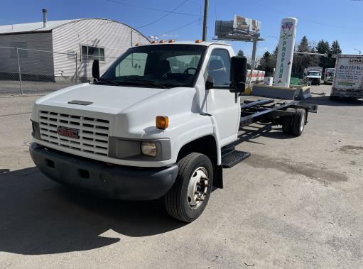 Used 2008 26 ' Cab and Chassis for sale