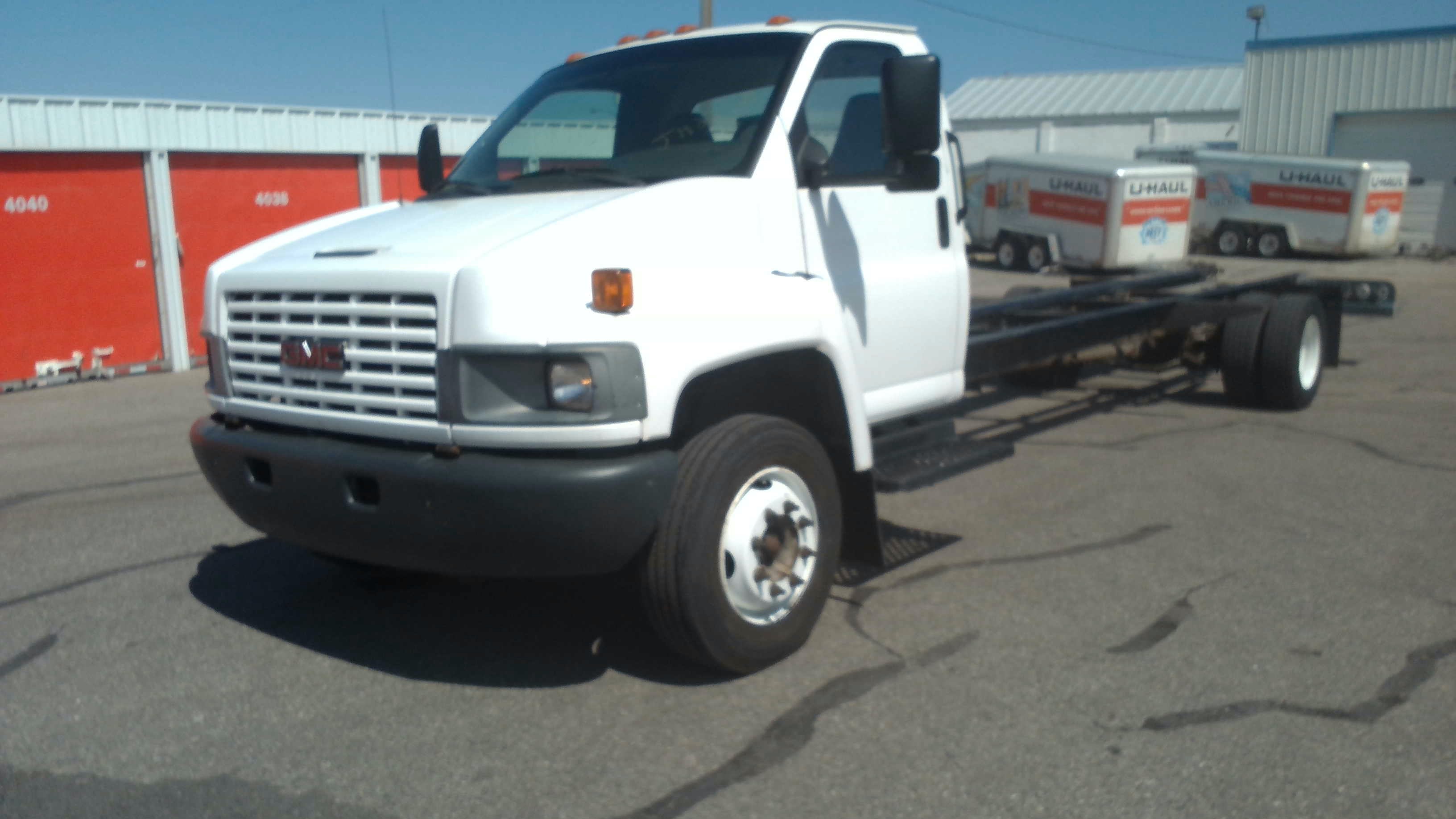 Used 2008 26 ' Cab and Chassis for sale