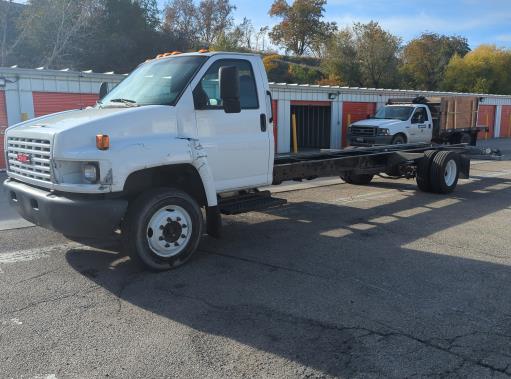 Used 2007 26 ' Cab and Chassis for sale