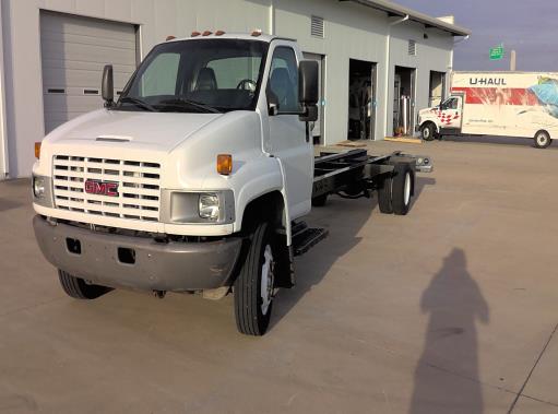 Used 2008 26 ' Cab and Chassis for sale