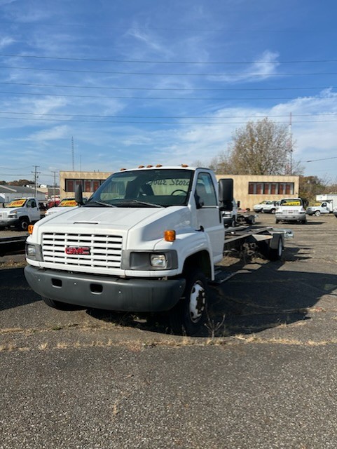 Used 2008 26 ' Cab and Chassis for sale