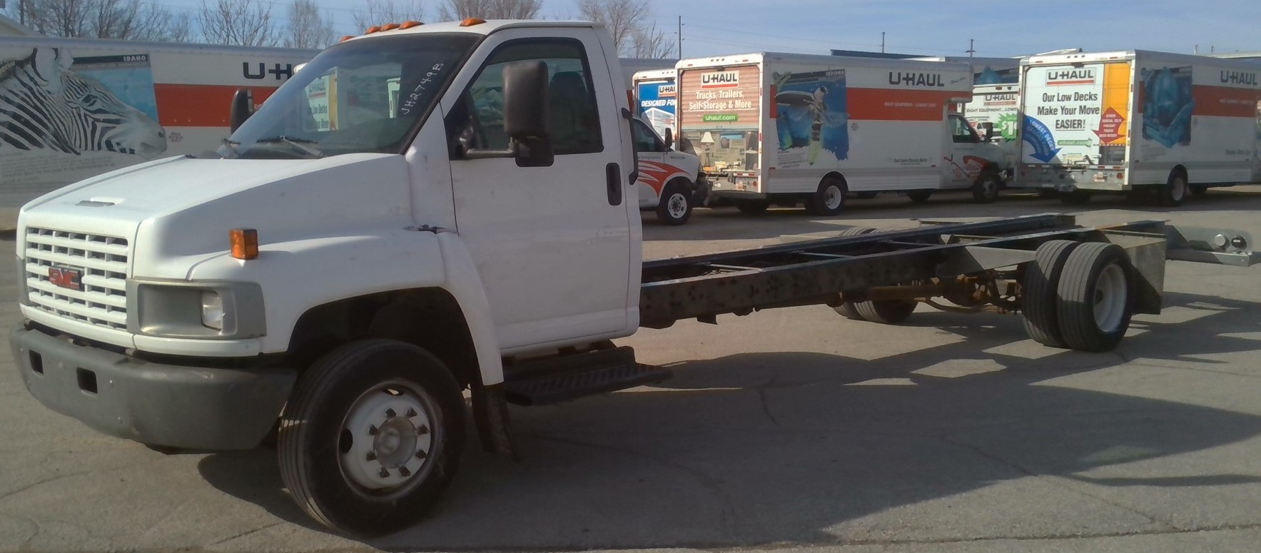 Used 2008 26 ' Cab and Chassis for sale