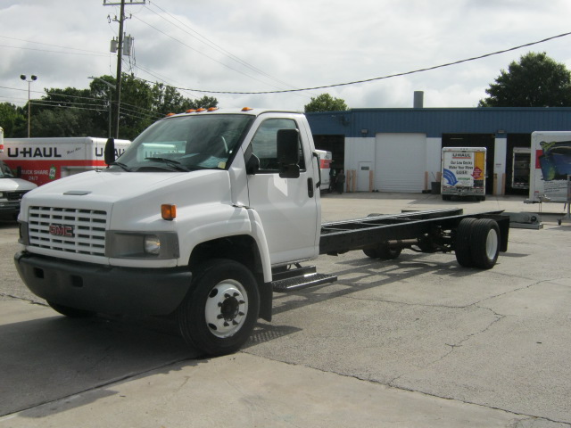 2005 GMC 5500 Cab and Chassis for Sale in Jacksonville, FL 32244 | U ...