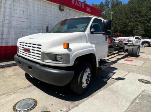 Used 2007 26 ' Cab and Chassis for sale