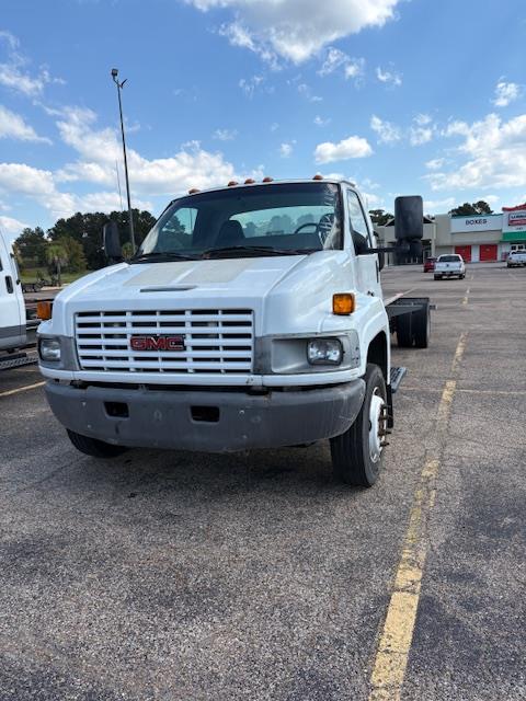 Used 2008 26 ' Cab and Chassis for sale