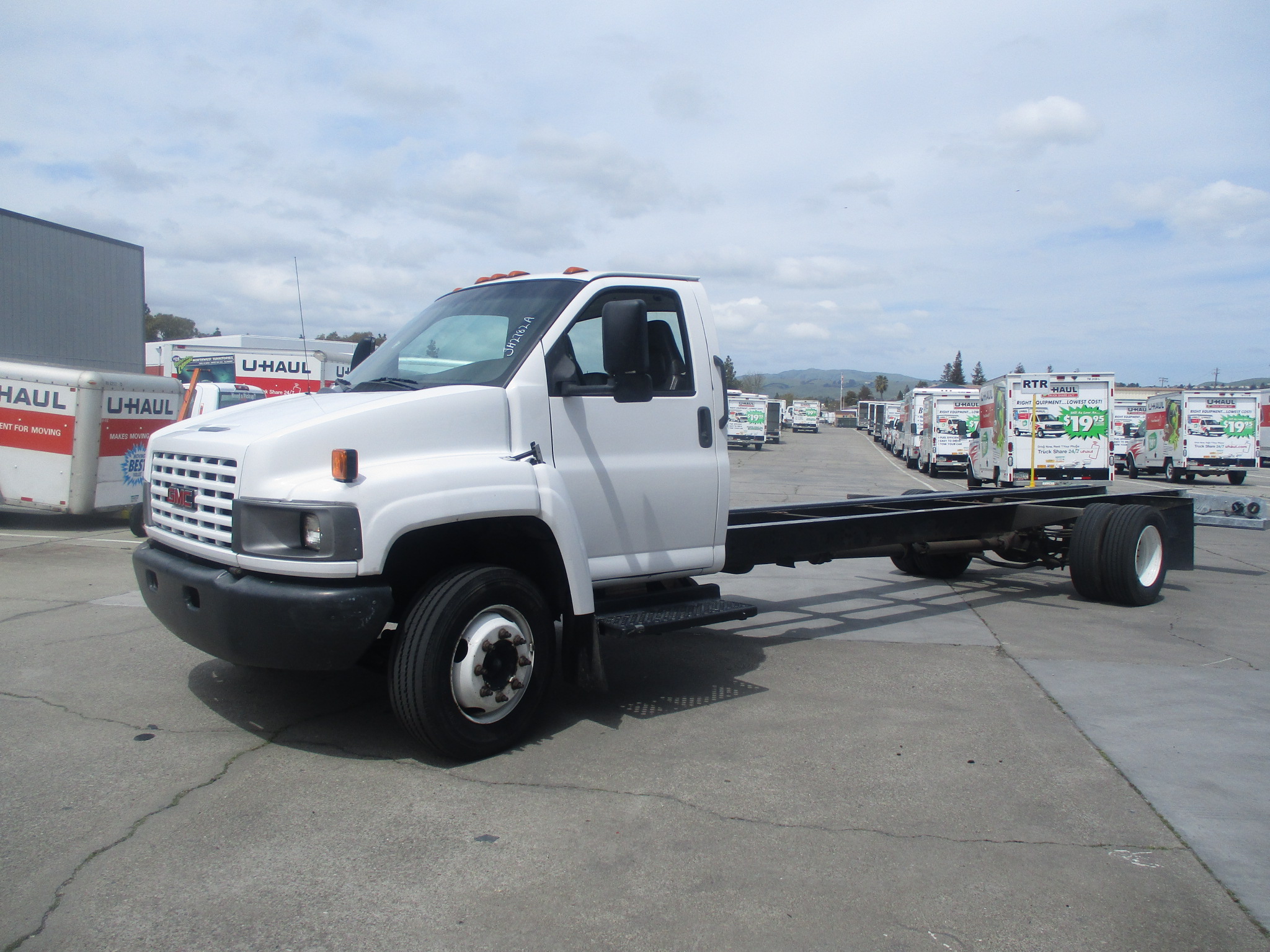 2007 GMC 5500 Cab and Chassis for Sale in Fremont, CA 94538 | U-Haul ...