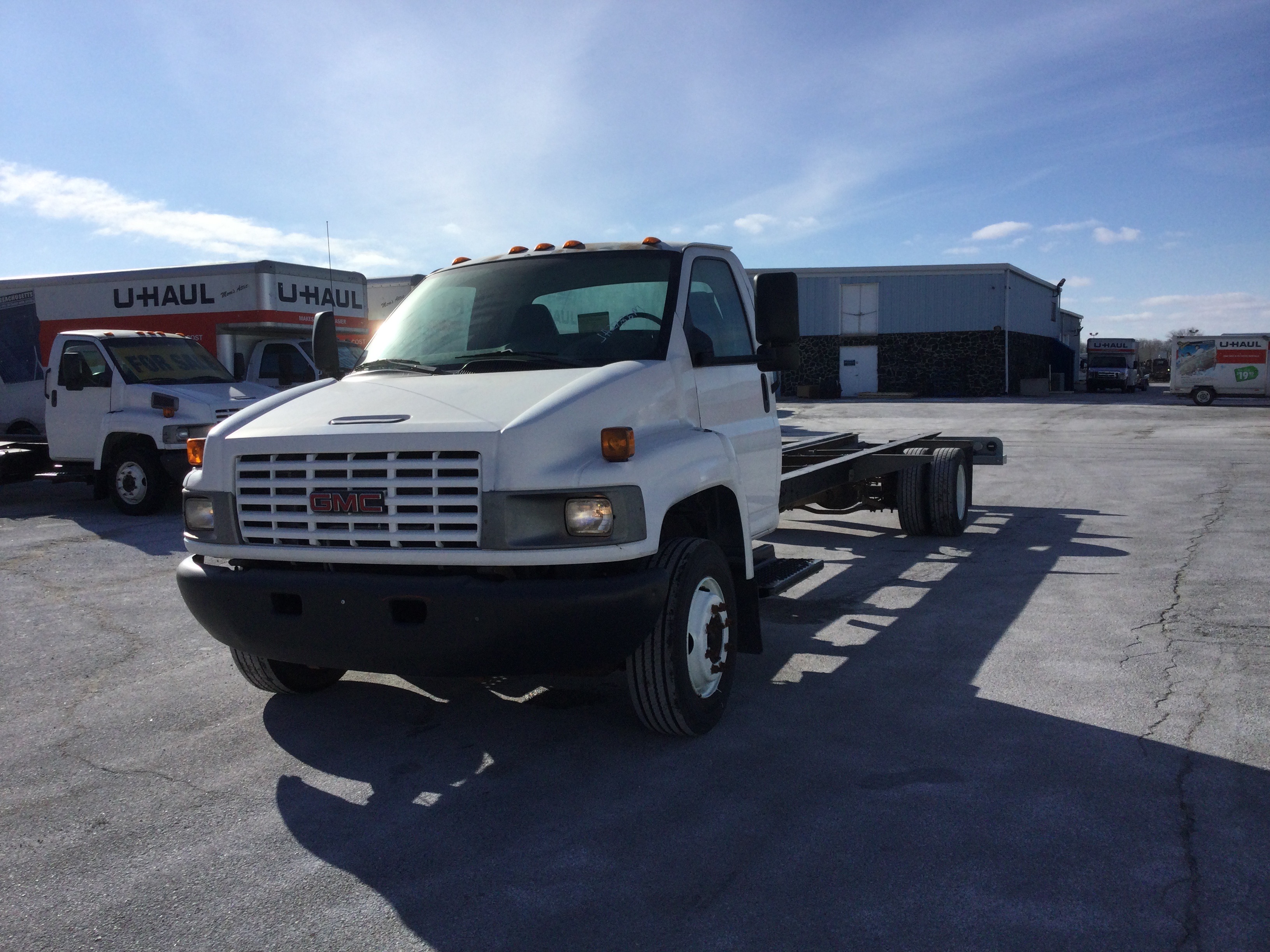 Used 2006 26 ' Cab and Chassis for sale