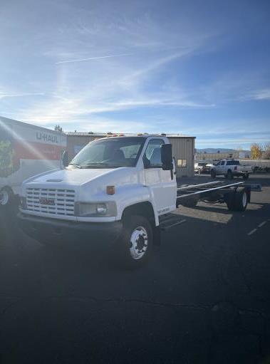 Used 2008 26 ' Cab and Chassis for sale