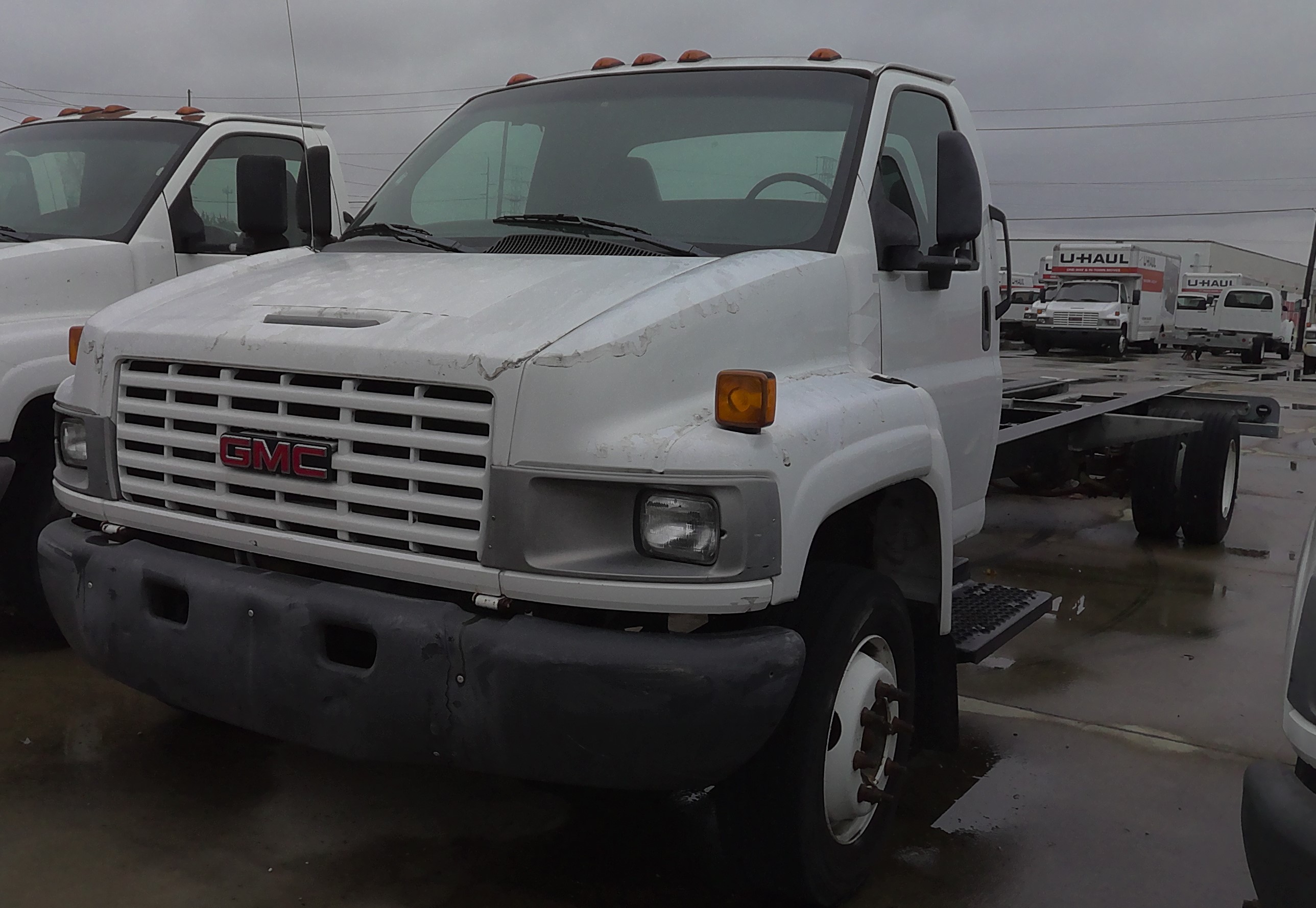 Used 2006 26 ' Cab and Chassis for sale