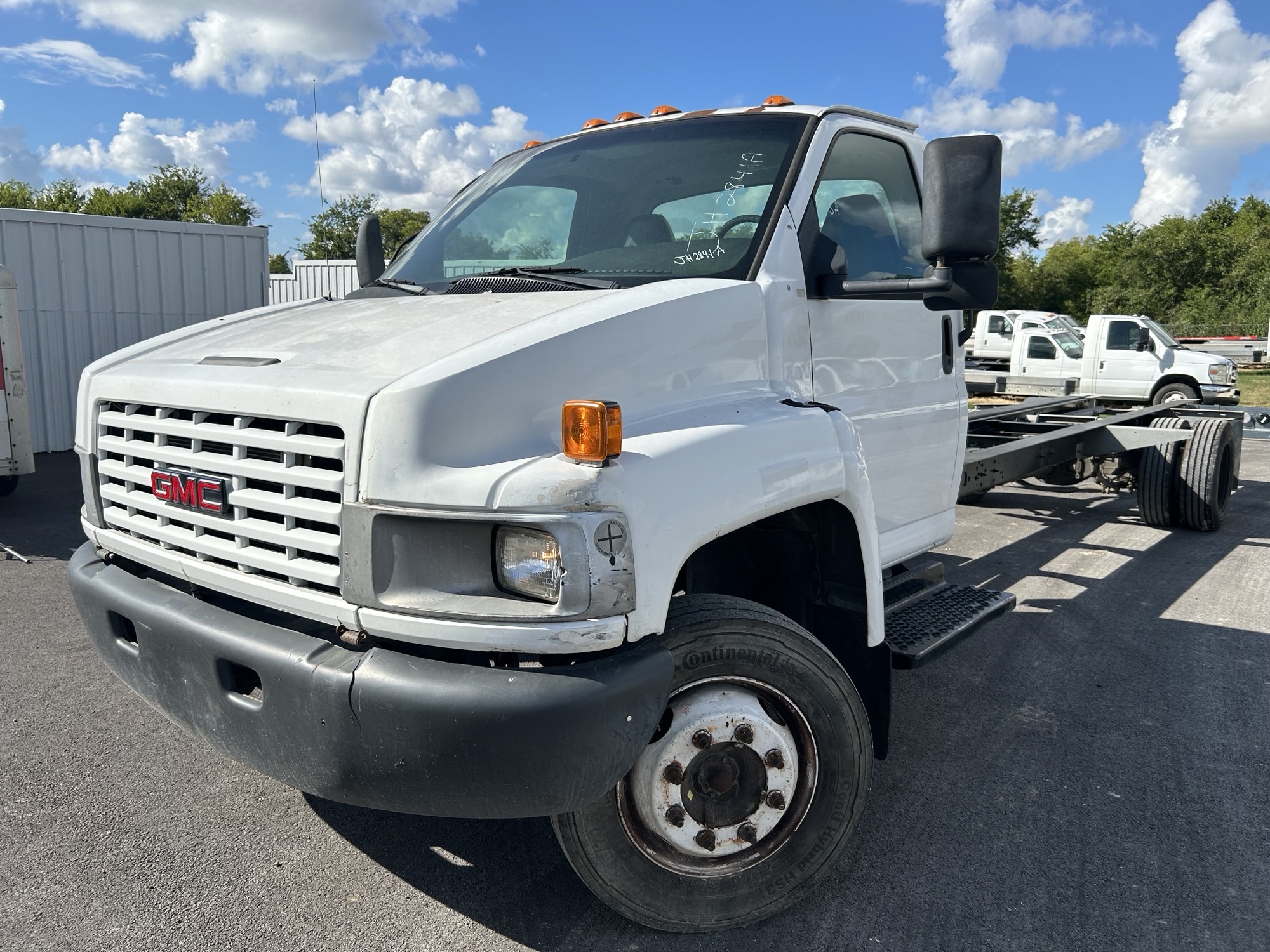 Used 2007 26 ' Cab and Chassis for sale
