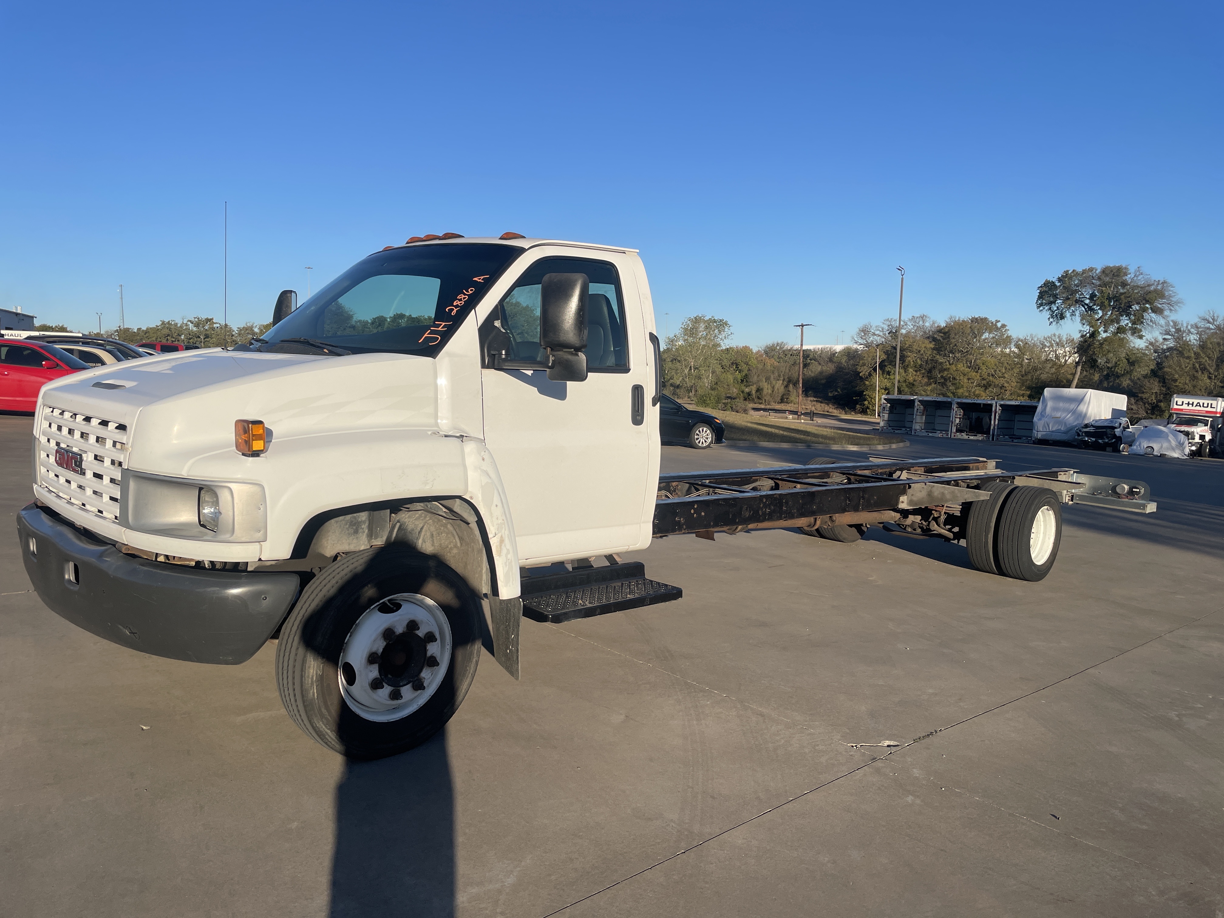 Used 2007 26 ' Cab and Chassis for sale