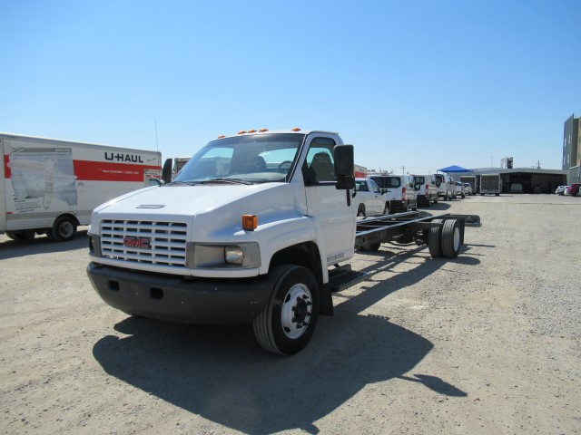 Used 2008 26 ' Cab and Chassis for sale