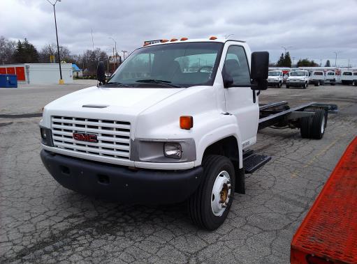 Used 2008 26 ' Cab and Chassis for sale