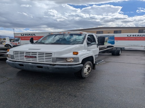 Used 2006 26 ' Cab and Chassis for sale