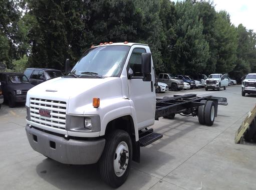 Used 2008 26 ' Cab and Chassis for sale